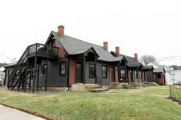 Big Blue| Apartment Near Downtown Lexington| 1BD