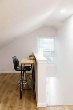 Seabiscuit| Loft Apartment Downtown Lexington| 1BD