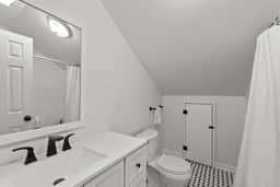 Bourbon Trail| Loft Near Downtown Lexington| 1BD