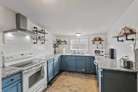 Bourbon Trail| Loft Near Downtown Lexington| 1BD