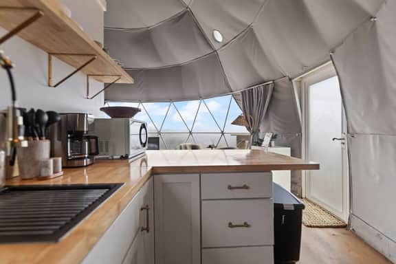 Overlook LUX Dome| Epic RRG Views| Bluegrass Bluff