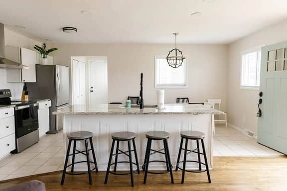 The Cypress - Peaceful Modern Stay in Lexington - Holiday Home